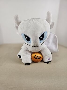 Dreamworks White Light Fury Plush with Orange Pumpkin